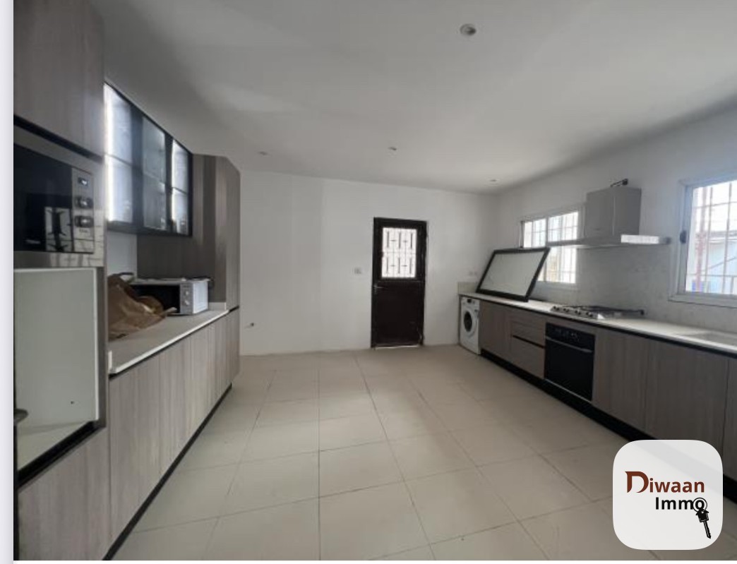 Villa F7 a la cité Africa Mermoz - Image 2