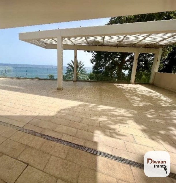 Appartement F5 à louer à Dakar Plateau au 3ème étage de l’immeuble avec une belle vue sur l’océan - Image 1