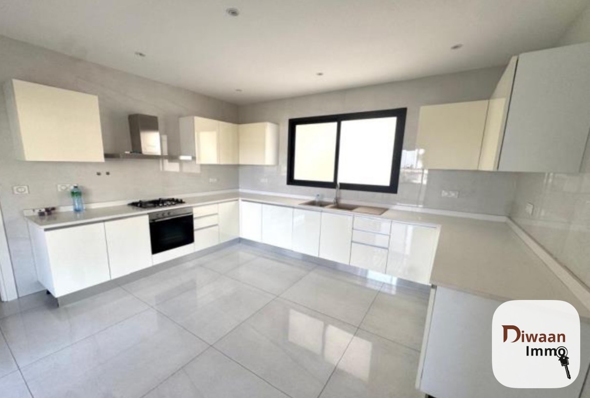 Appartement F4 Plateau à louer avec une grande tèrrasse - Image 7