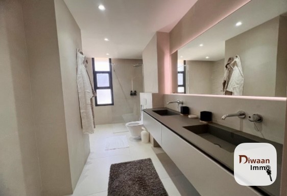 Appartement F4 entièrement meublé à louer au 3eme étage au Plateau - Image 6