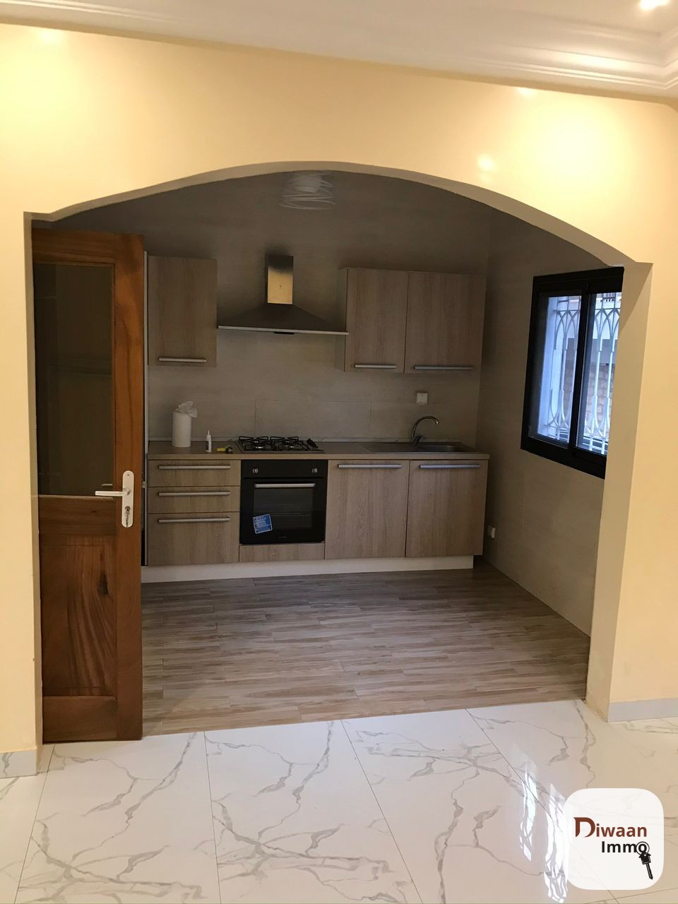 Duplex F5 à louer à la Sicap Foire