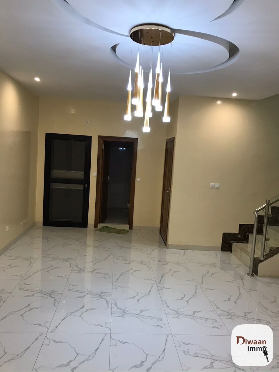 Duplex F5 à louer à la Sicap Foire - Image 5