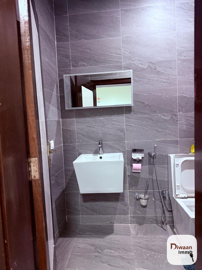 Appartement F3 meublé à louer à la Cité Keur gorgui - Image 4