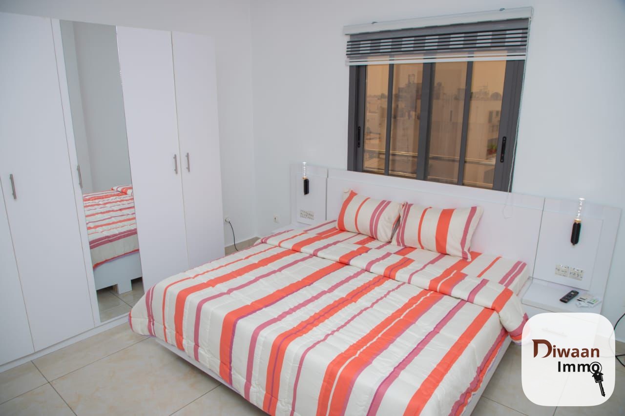 Studio (F2) Meublé aux maristes - Image 4