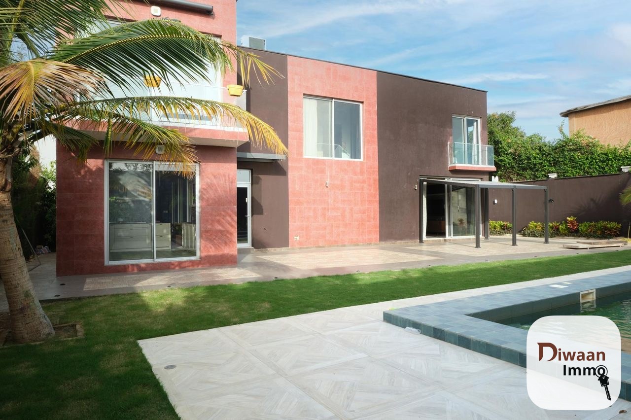 Villa meublé à vendre à Nguéring