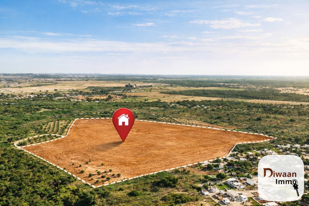 Terrain à vendre à la cité Mourtada VDN