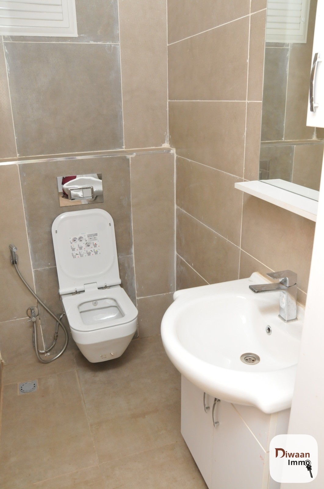 Appartement en studio à louer au Point E - Image 7