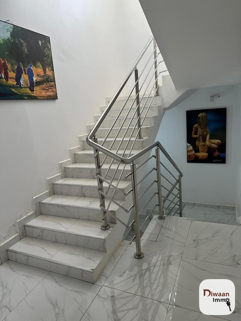 Villa R+1 à louer aux Mamelles - Image 3