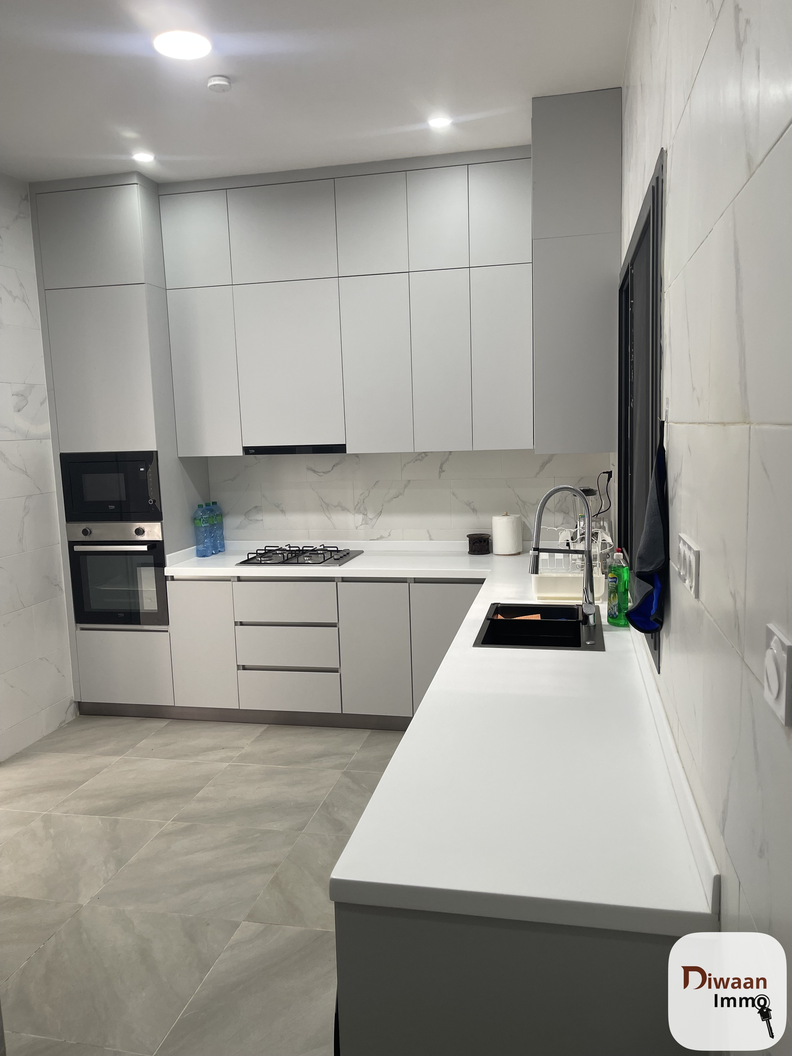 Studio meublé à louer aux Almadies - Image 9