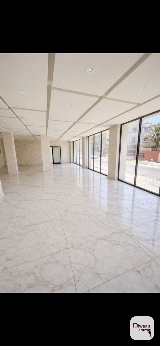 Magasin à louer à Yoff Virage