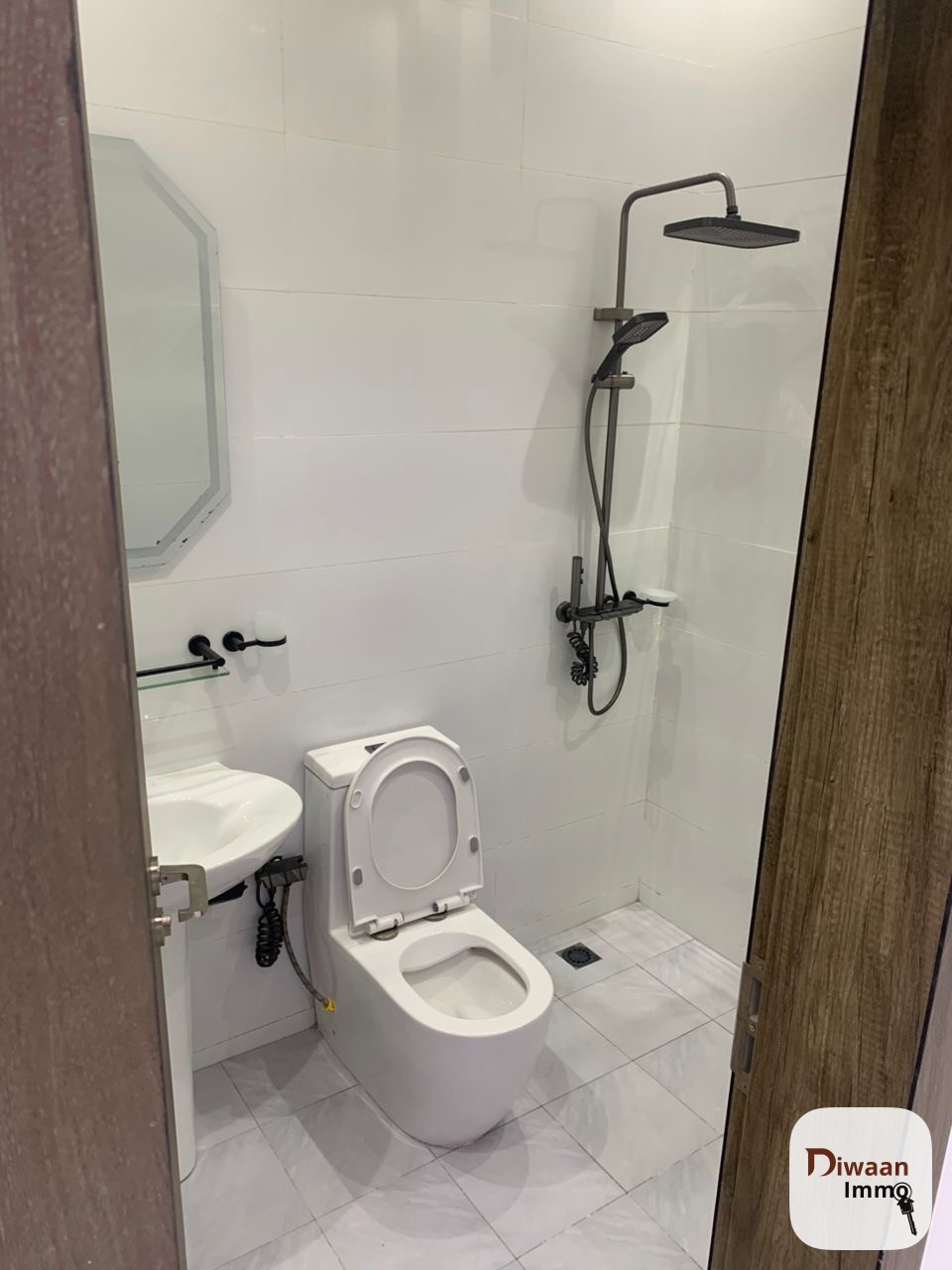 Appartement F2 à louer à la Zone A - Image 6