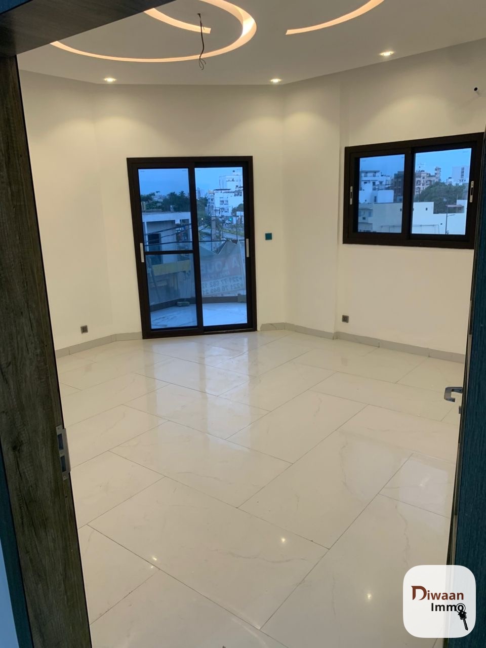 Appartement F2 à louer à la Zone A - Image 10