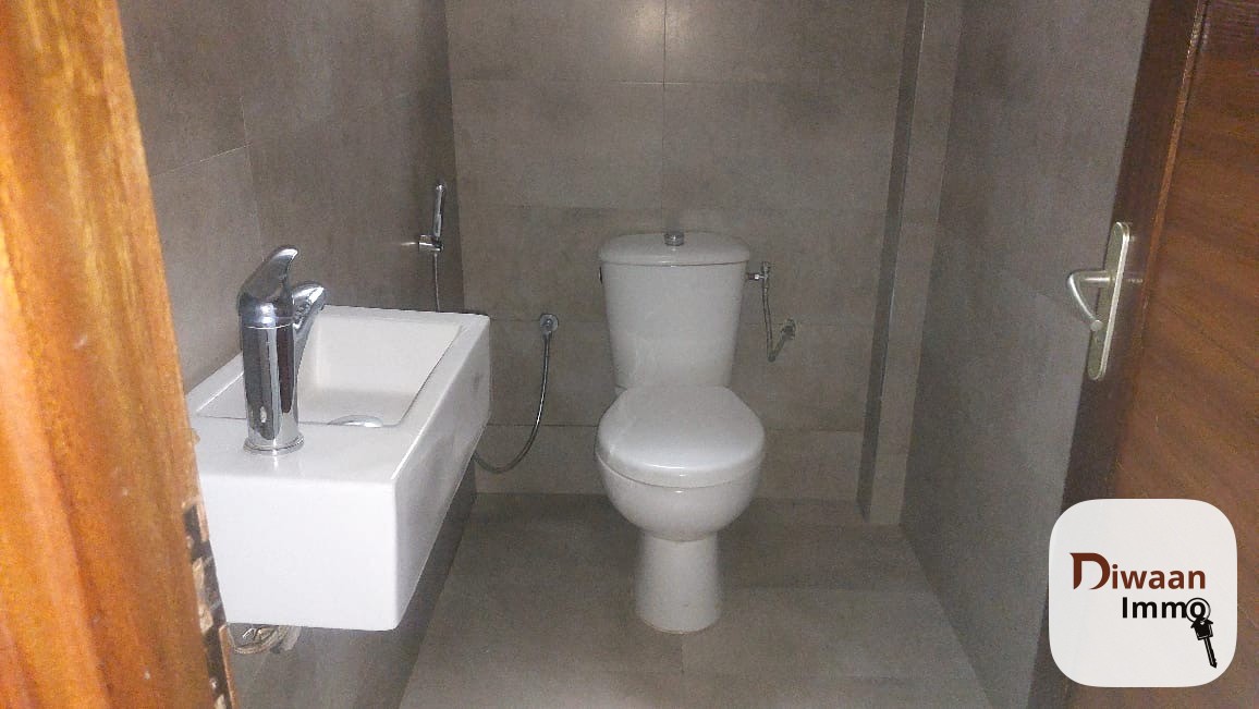 Appartement F4 à louer à Sicap Baobab - Image 12